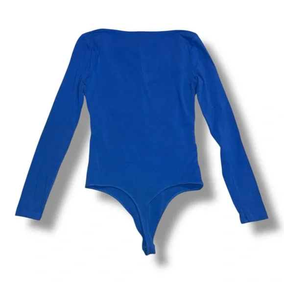 Abercrombie & Fitch Soft Matte Seamless Long-Sleeve Bodysuit - Picture 2 of 5